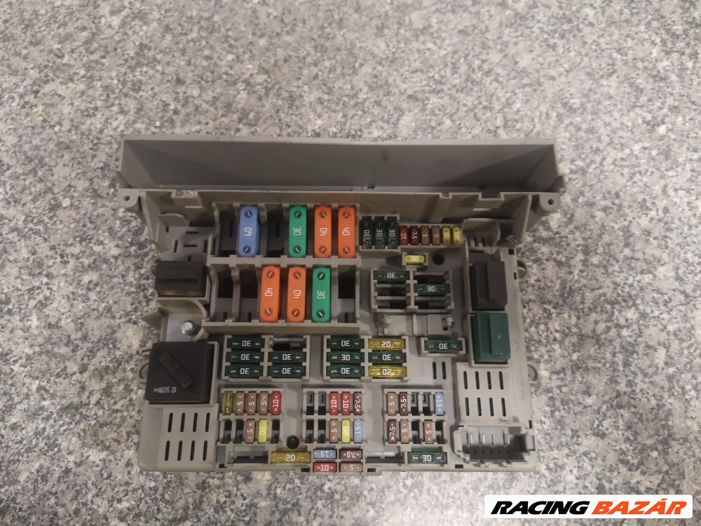 [GYÁRI BONTOTT] BMW - BIZTOSÍTÉKTÁBLA | E90 / 3-AS | 6906622-06 5. kép